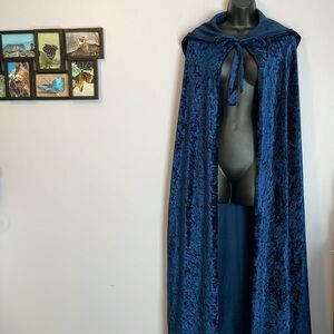 Von Lancelot Blue Crushed Velvet Hooded Tie Cape Cosplay Renaissance Festival OS